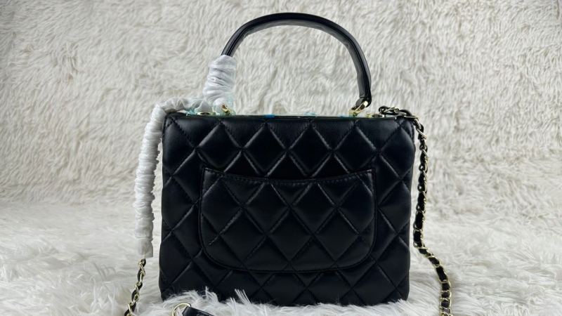 Ch**el top handle bags